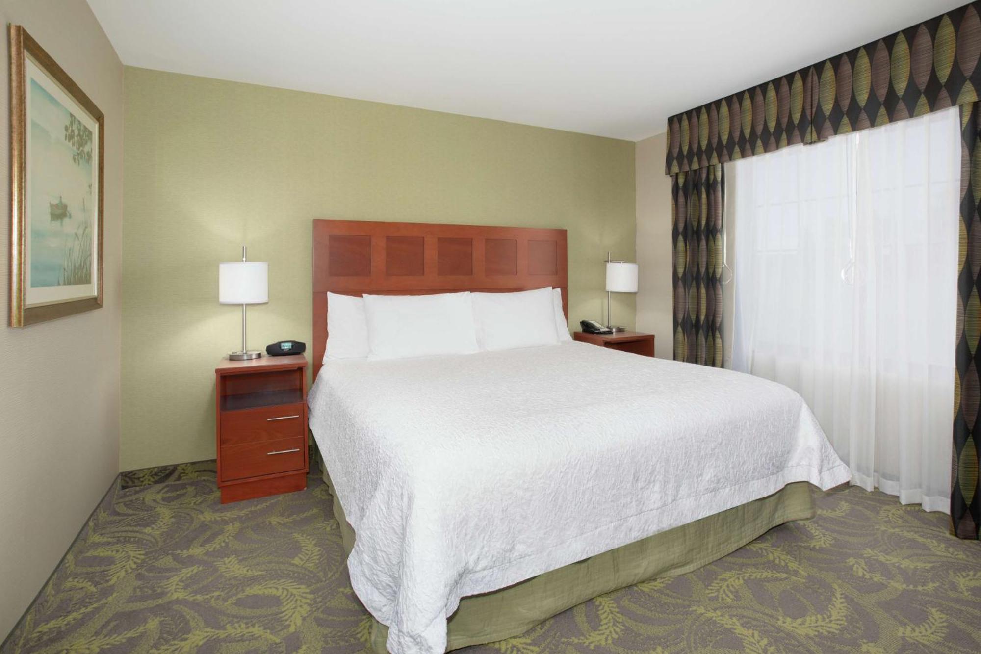 Hotel Hampton &