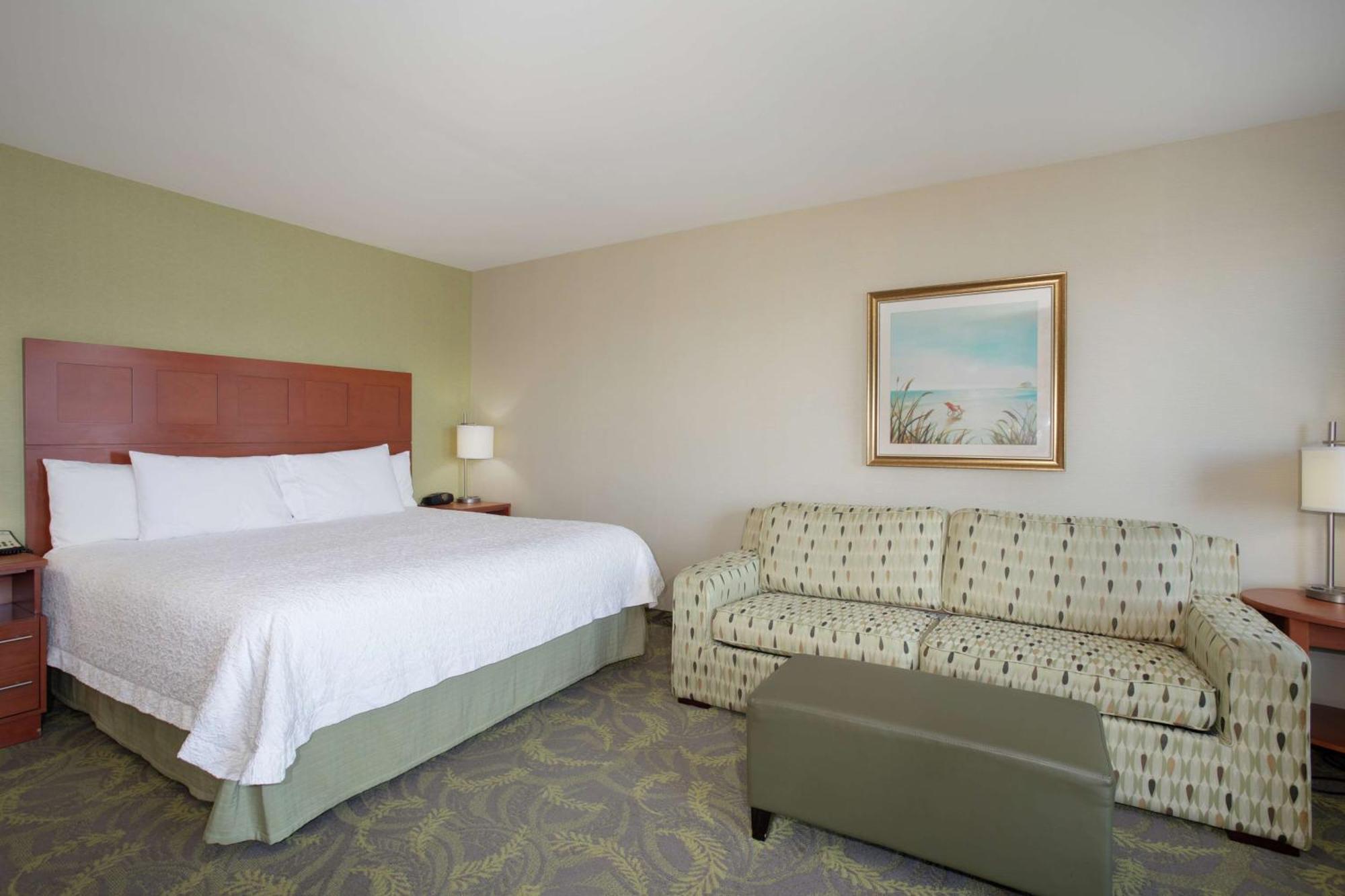 Hampton & Hotel Astoria
